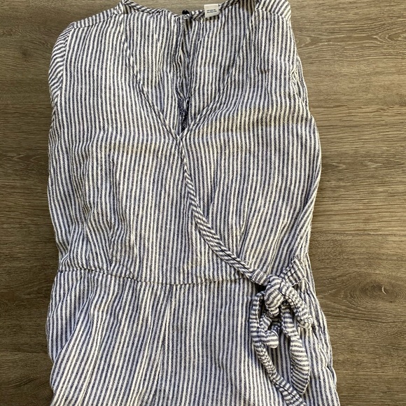 ✨Linen blend Jumpsuit✨ - Picture 4 of 4